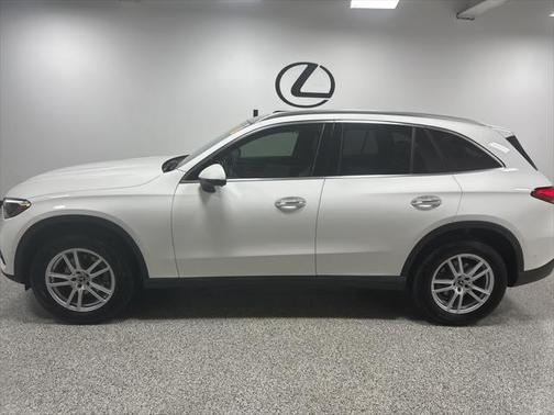 2023 Mercedes-Benz GLC 300 4MATIC