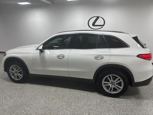 2023 Mercedes-Benz GLC 300 4MATIC