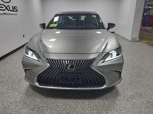 2019 Lexus ES 350 Base