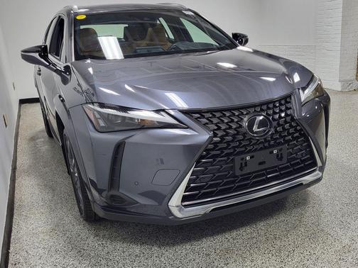 Cloudburst Gray 2023 Lexus UX 250h Base