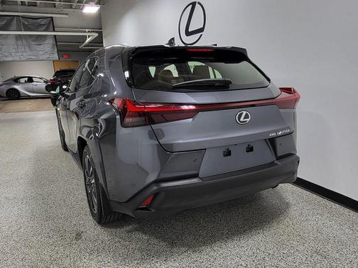 Cloudburst Gray 2023 Lexus UX 250h Base