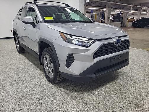2023 Toyota RAV4 Hybrid XLE