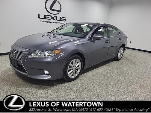 2015 Lexus ES 300h Base