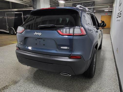 Blue Shade Pearlcoat 2019 Jeep Cherokee Latitude Plus