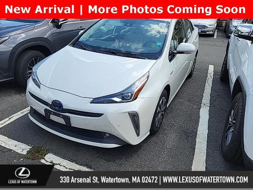 2019 Toyota Prius XLE