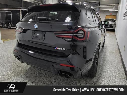 2023 BMW X3 M40i