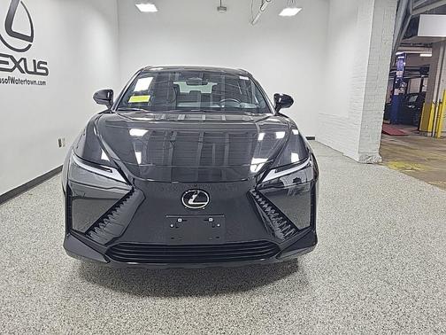 2025 Lexus RZ 450e Premium