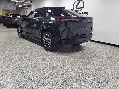 2025 Lexus RZ 450e 450e Premium