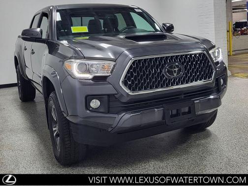 Magnetic Gray Metallic 2018 Toyota Tacoma TRD Sport