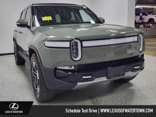 2022 Rivian R1S Launch Edition