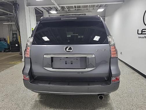 2022 Lexus GX 460 Premium