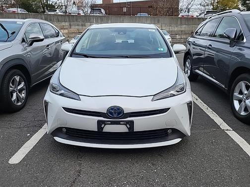 2021 Toyota Prius XLE