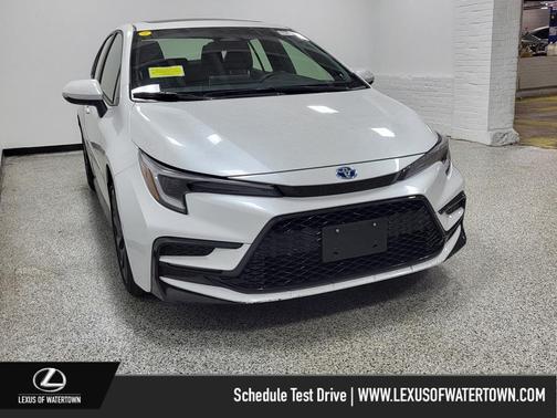 2023 Toyota Corolla Hybrid SE