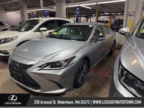 2022 Lexus ES 350 Base