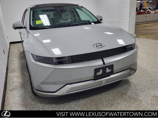 2024 Hyundai IONIQ 5 Limited