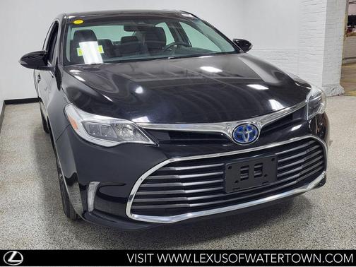 2018 Toyota Avalon Hybrid XLE Plus