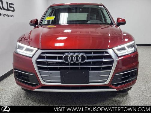 Matador Red Metallic 2020 Audi Q5 45 Premium Plus