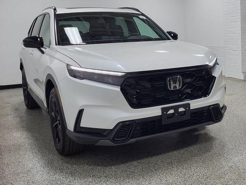 Platinum White Pearl 2026 Honda CR-V Hybrid Sport-L AWD