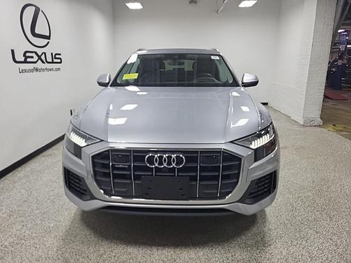 2022 Audi Q8 55 Prestige
