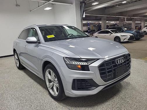 2022 Audi Q8 55 Prestige
