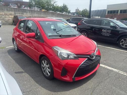 2015 Toyota Yaris L