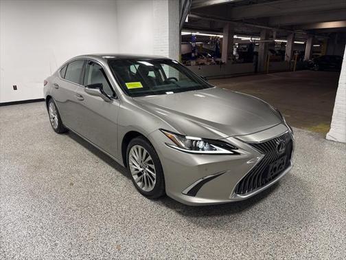 2019 Lexus ES 350 Luxury