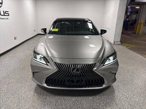 2019 Lexus ES 350 Luxury