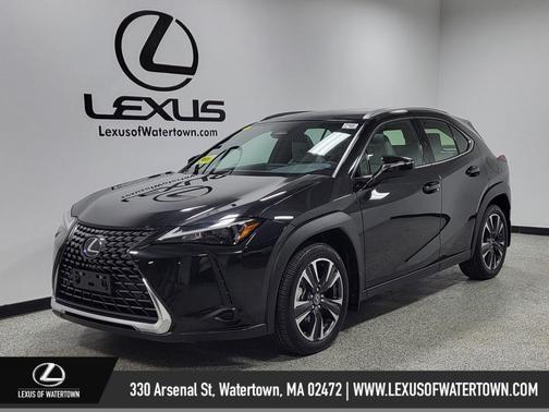 2025 Lexus UX 300h Premium