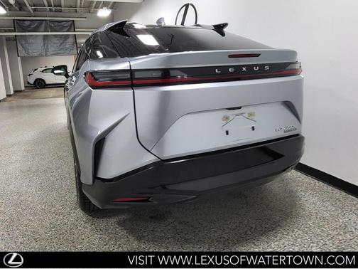 Iridium 2025 Lexus RZ 450e Premium