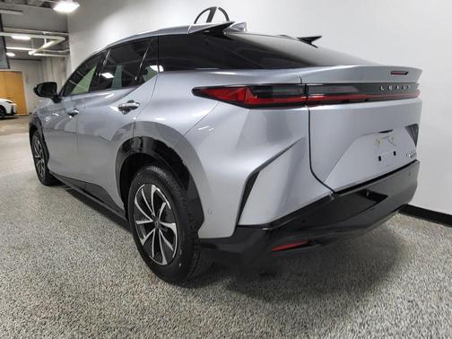 Iridium 2025 Lexus RZ 450e Premium