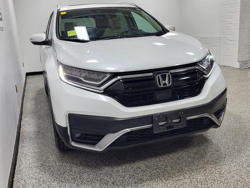 Platinum White Pearl 2022 Honda CR-V AWD Touring