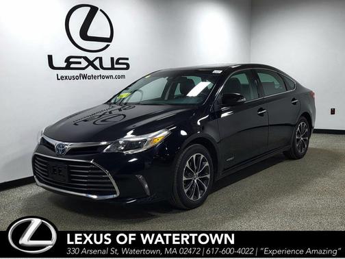 Midnight Black Metallic 2018 Toyota Avalon Hybrid XLE Plus