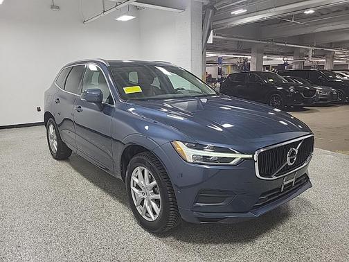 2018 Volvo XC60 T5 Momentum