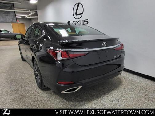 2024 Lexus ES 350 Base