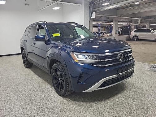 2022 Volkswagen Atlas 3.6L SE w/Technology