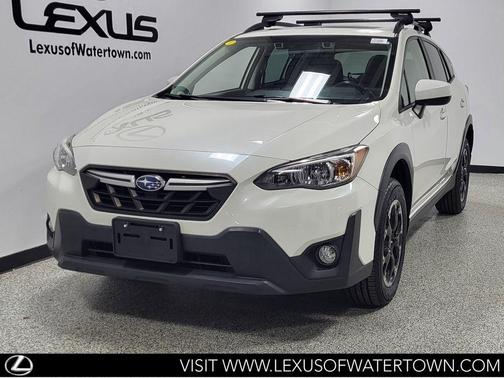Crystal White Pearl 2021 Subaru Crosstrek Premium