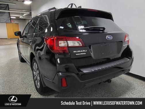 2018 Subaru Outback 2.5i Touring