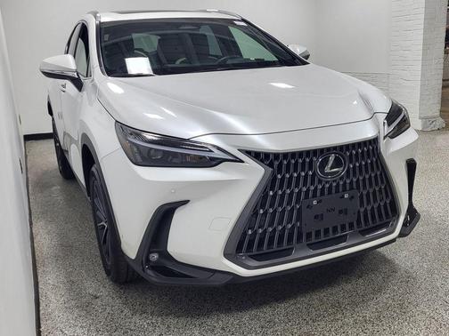 Eminent White Pearl 2024 Lexus NX 350 Premium