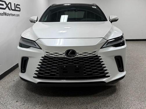 Eminent White Pearl 2023 Lexus RX 350 Luxury