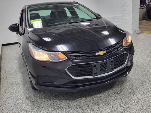 2017 Chevrolet Cruze LS