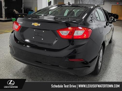 2017 Chevrolet Cruze LS
