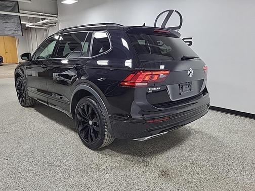 2020 Volkswagen Tiguan 2.0T SE R-Line Black 4MOTION