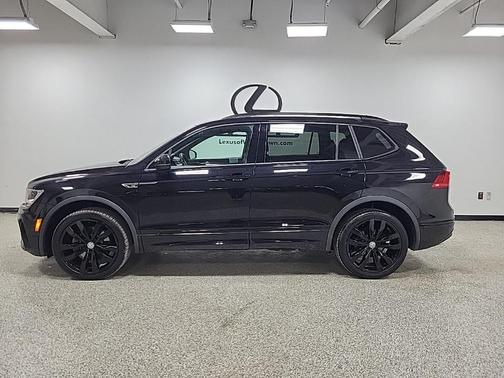 2020 Volkswagen Tiguan 2.0T SE R-Line Black 4MOTION