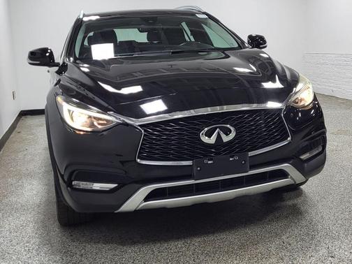 Black Obsidian 2018 INFINITI QX30 Premium