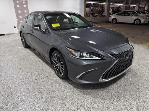 2023 Lexus ES 350 Base