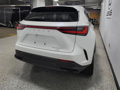 Eminent White Pearl 2025 Lexus NX 450h+ 450h+ Luxury