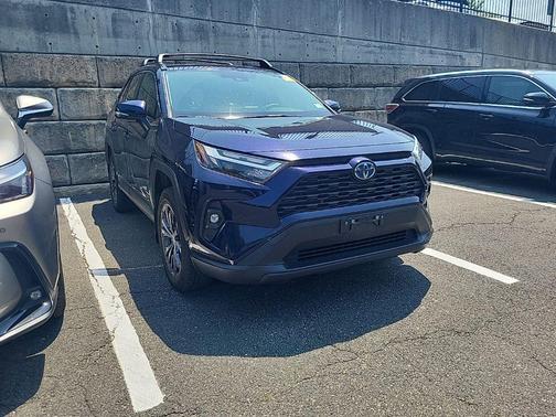 Blueprint 2023 Toyota RAV4 Hybrid XLE Premium