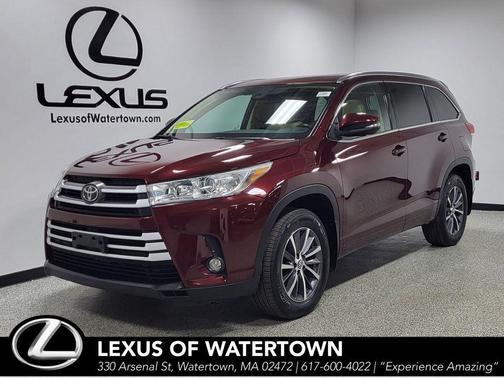 Ooh La La Rouge Mica 2018 Toyota Highlander XLE