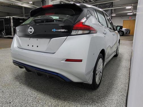 2018 Nissan Leaf S