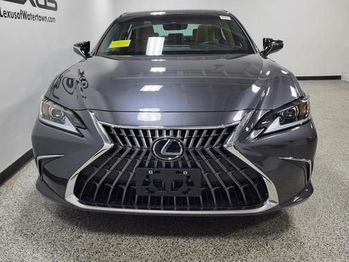 2023 Lexus ES 350 Base